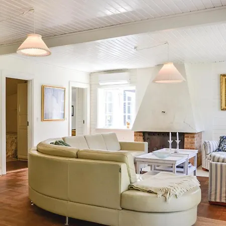 Three-bedroom Holiday In Hornbak * Hornbaek